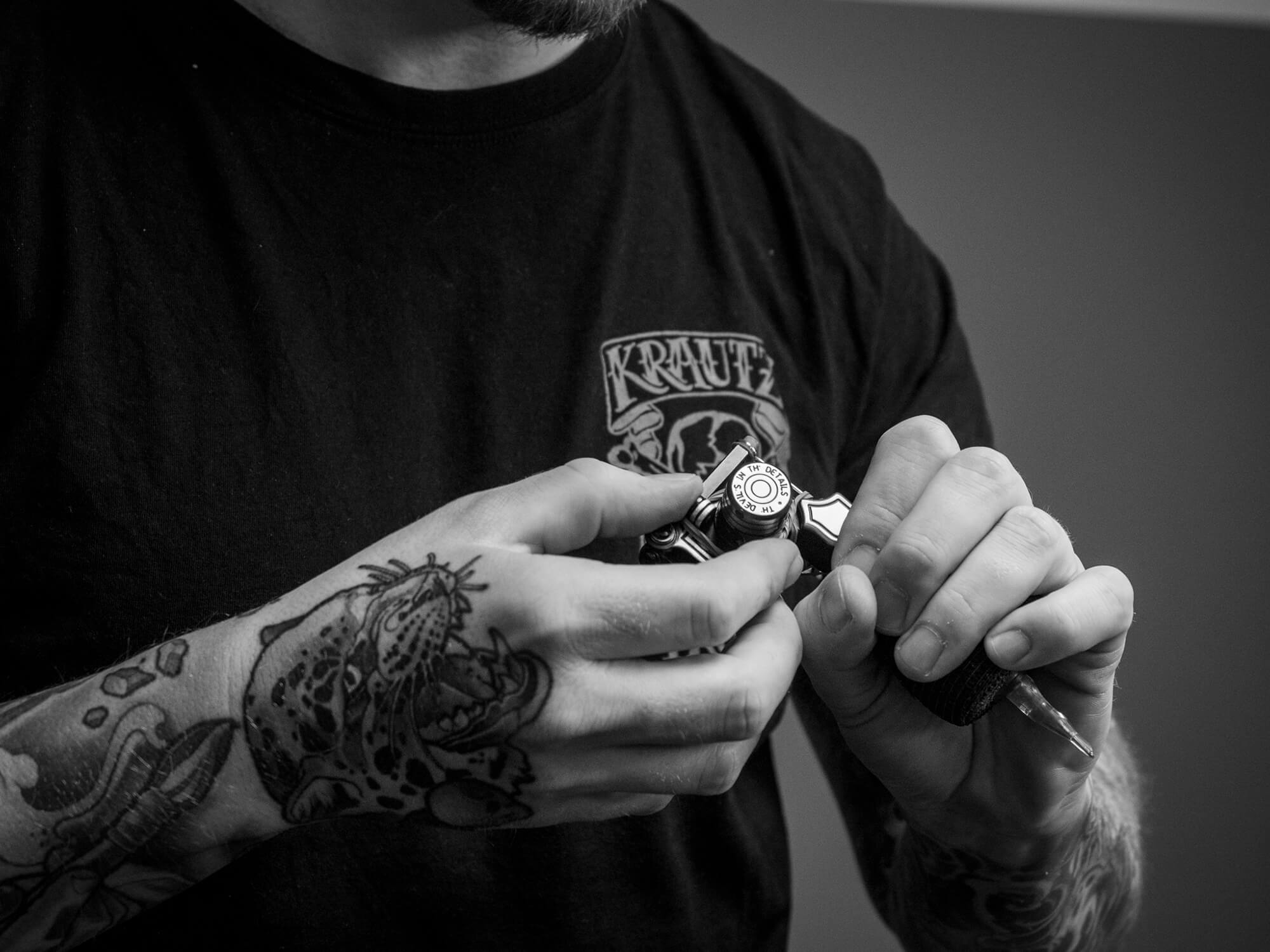 Harry Hafensänger Tattoo • Hamburg Sternschanze